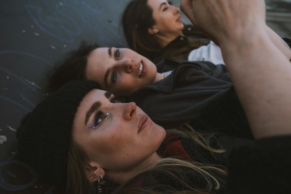 Astuces d'esthéticienne : les erreurs à éviter pour une peau radieuse et en pleine santé !